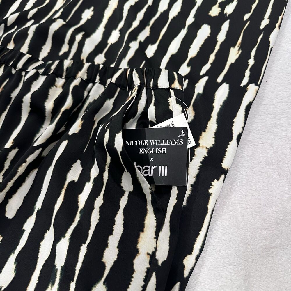 New Bar III Collab Black Wht Print Size 1X Printed A-Line Maxi Skirt MSRP$69.50 - Picture 4 of 8